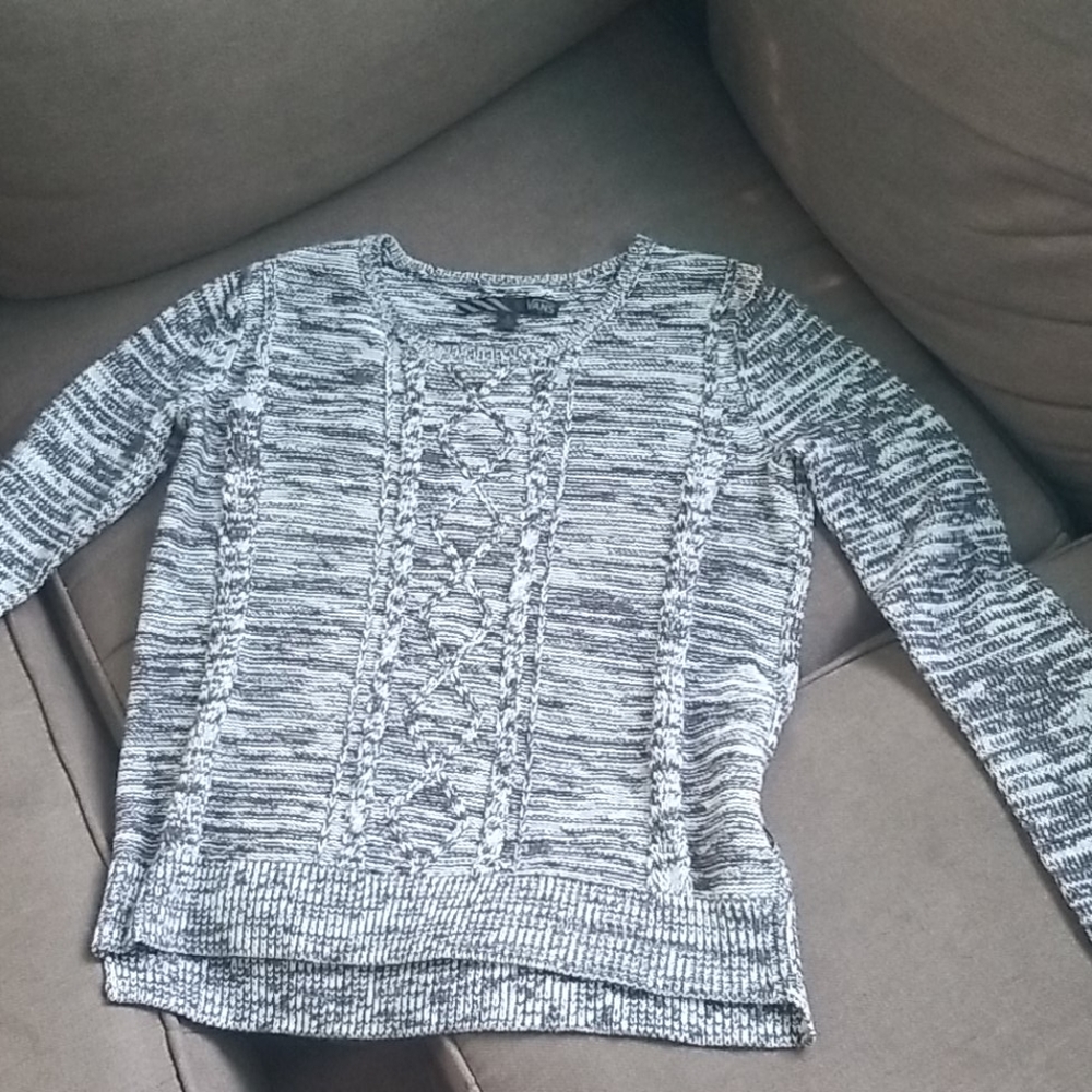 Grey sweater
